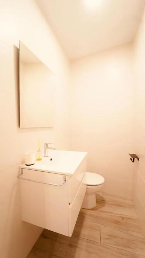 Precioso Piso En Pleno Centro Con Parking Opcional Apartment Granada Spain